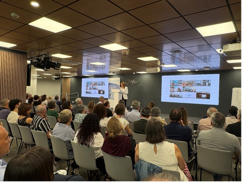 entrega_de_becas_2024-2025_img3